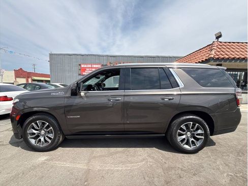Used 2021 Chevrolet Tahoe High Country AWD/4WD image 3