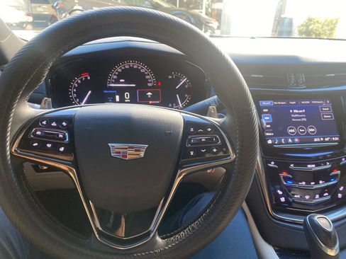 Used 2018 Cadillac CTS Luxury image 3