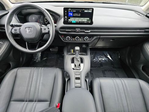 Certified 2024 Honda HR-V EX-L image 2