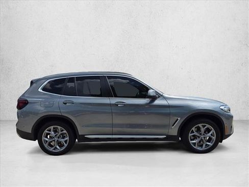 Used 2024 BMW X3 sDrive30i w/ Premium Package RWD image 4
