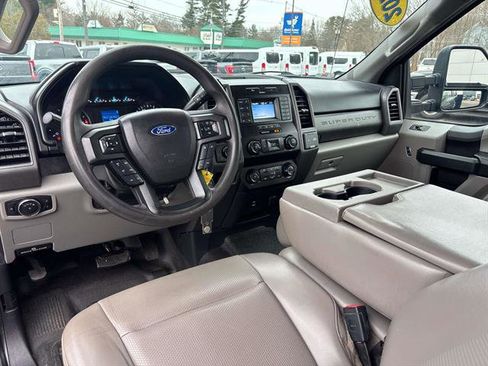 Used 2020 Ford F350 XL w/ Power Equipment Group image 14