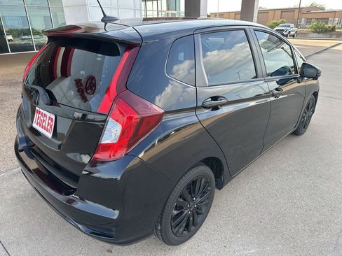 Used 2019 Honda Fit EX image 7