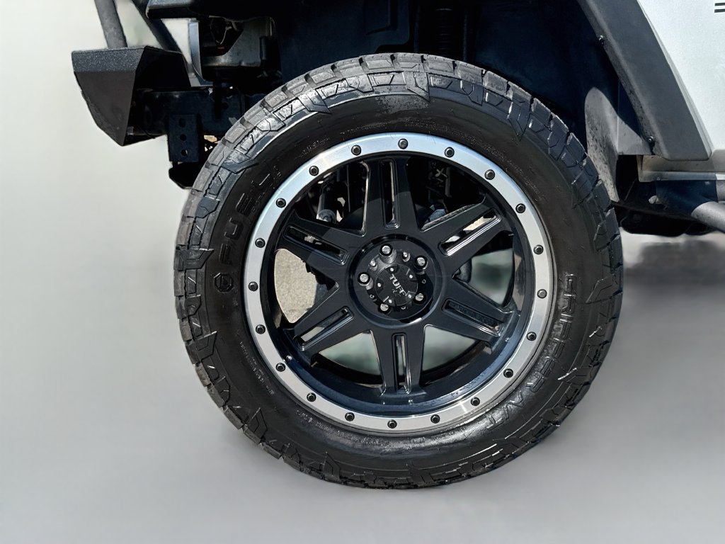 Used 2008 Jeep Wrangler Unlimited Rubicon w/ Dual Top Group AWD/4WD image 33
