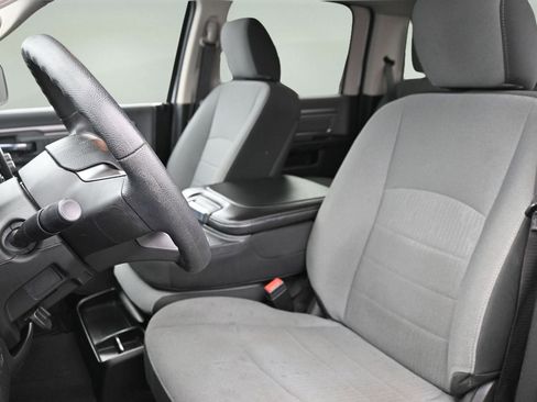 Used 2022 RAM 1500 Classic SLT w/ Protection Group AWD/4WD image 22