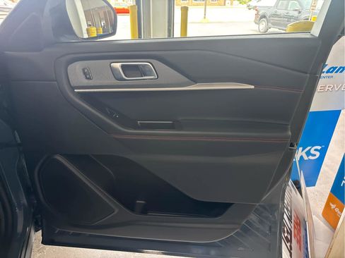 New 2026 Ford Explorer ST-Line w/ ST-Line Street Pack AWD/4WD image 27