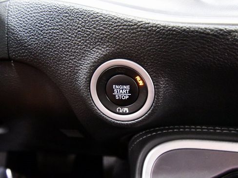 Used 2022 Dodge Challenger GT image 24