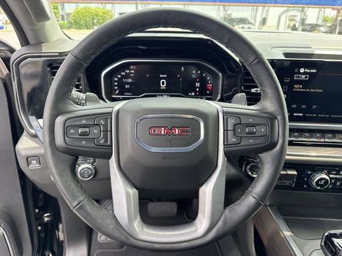 Used 2024 GMC Sierra 1500 SLT w/ SLT Premium Plus Package AWD/4WD image 16