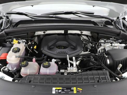 Used 2023 Jeep Grand Cherokee 4WD 4xe image 28