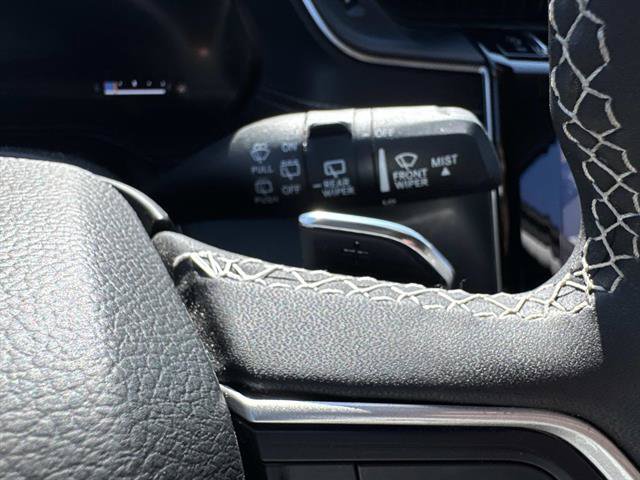 Used 2023 Jeep Grand Cherokee L Laredo AWD/4WD image 22