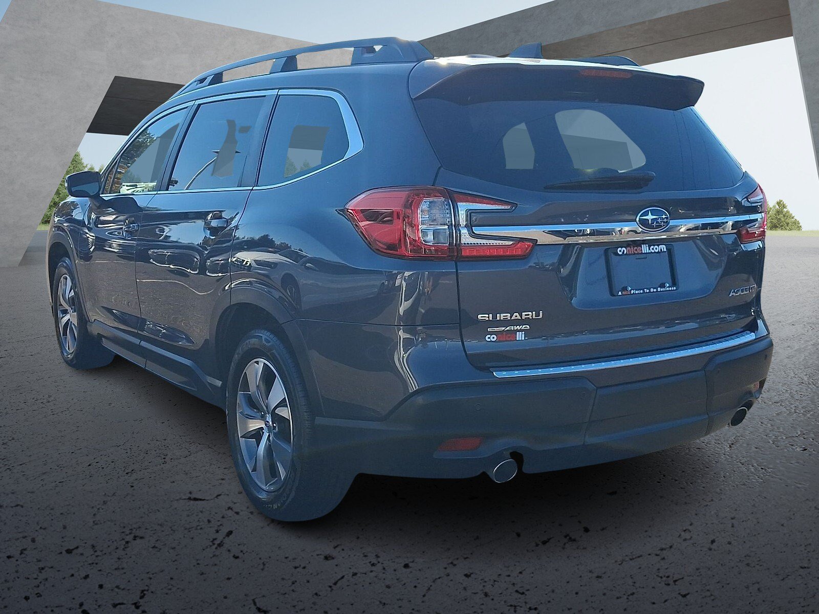 Used 2023 Subaru Ascent Premium w/ Convenience Package AWD/4WD image 4