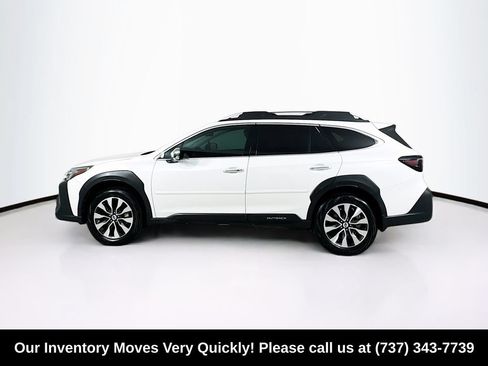 Used 2023 Subaru Outback Touring AWD/4WD image 4