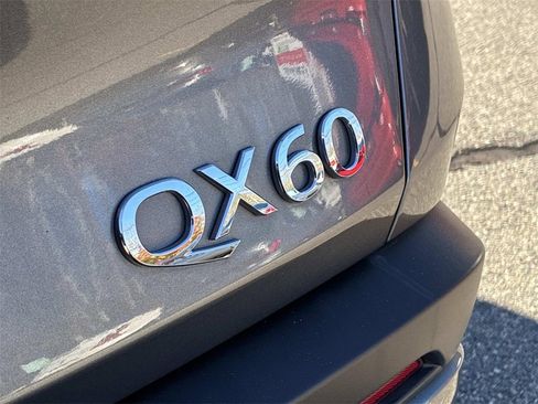 Used 2022 INFINITI QX60 Pure image 12