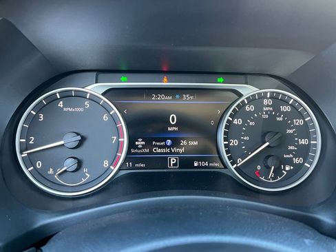 Used 2025 Nissan Sentra SR image 24