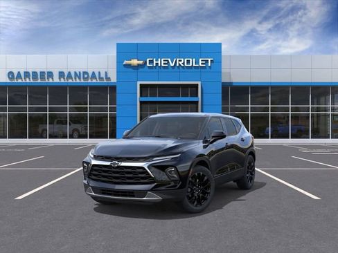 New 2025 Chevrolet Blazer LT w/ LPO, Black Sport Package image 8