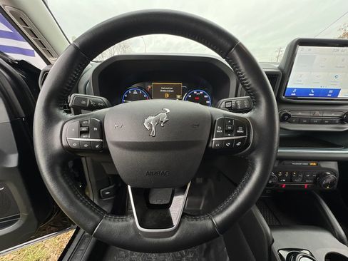 Used 2023 Ford Bronco Sport Badlands image 25