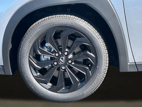 New 2026 Lexus UX 300h FWD image 11