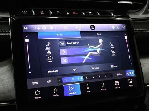 Used 2021 Jeep Grand Cherokee L Limited w/ Luxury Tech Group II image 37