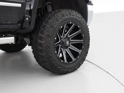 Used 2014 GMC Sierra 1500 SLT w/ SLT Crew Cab Value Package image 22