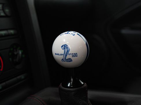 Used 2009 Ford Mustang Shelby GT500 image 24