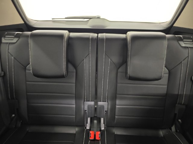 Used 2023 Volkswagen Atlas SEL Premium AWD/4WD image 19