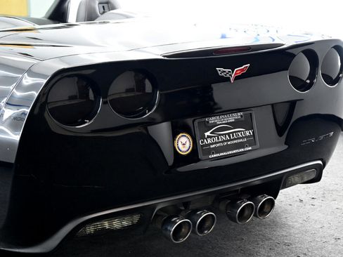 Used 2006 Chevrolet Corvette Convertible w/ Preferred Equipment Group image 10