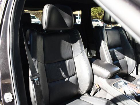 Used 2014 Jeep Grand Cherokee Limited w/ Trailer Tow Group IV image 27