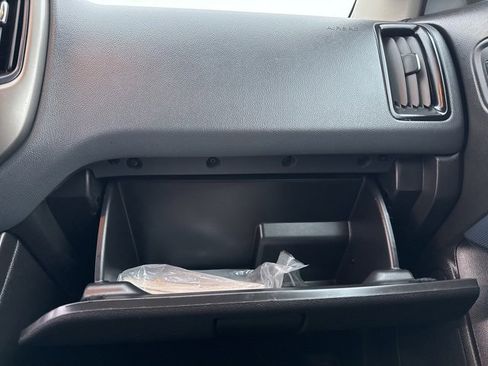 Used 2015 Chevrolet Colorado Z71 image 25