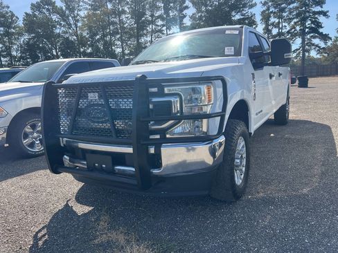 Used 2022 Ford F250 XL w/ STX Appearance Package image 1
