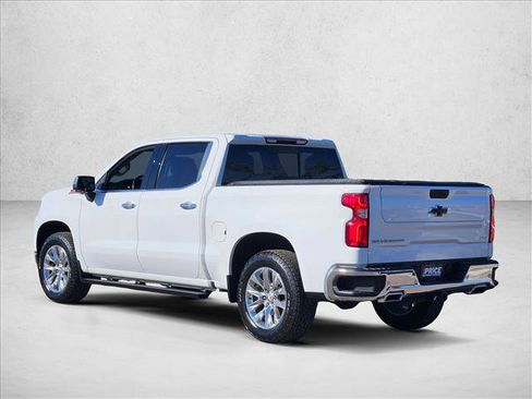 Used 2021 Chevrolet Silverado 1500 LTZ w/ Z71 Off-Road Package image 8