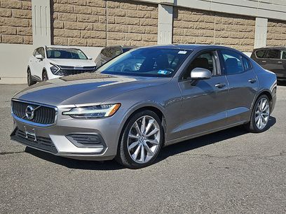 Used 2020 Volvo S60 T6 Momentum w/ Protection Package