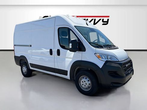 Used 2023 RAM ProMaster 1500 FWD image 1