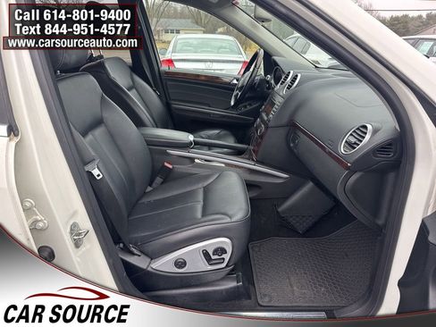 Used 2011 Mercedes-Benz GL 450 4MATIC image 34