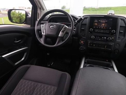 Certified 2024 Nissan Titan SV w/ Accessory Utility Package AWD/4WD image 24
