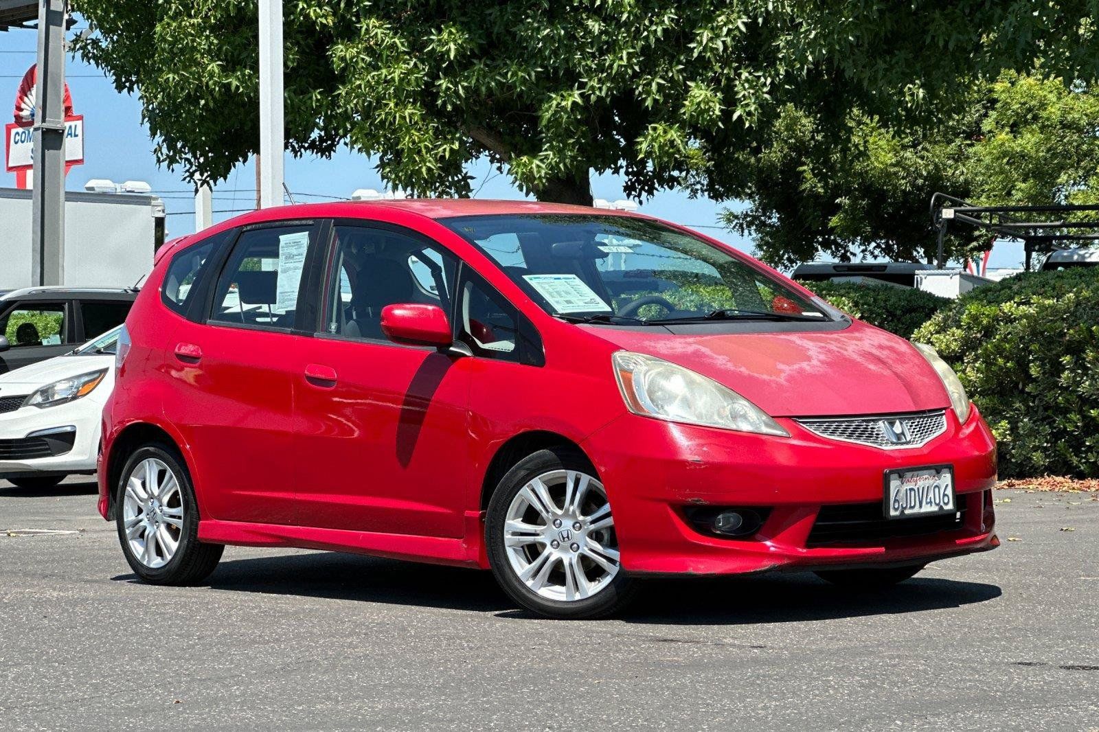 Used 2009 Honda Fit Sport image 2