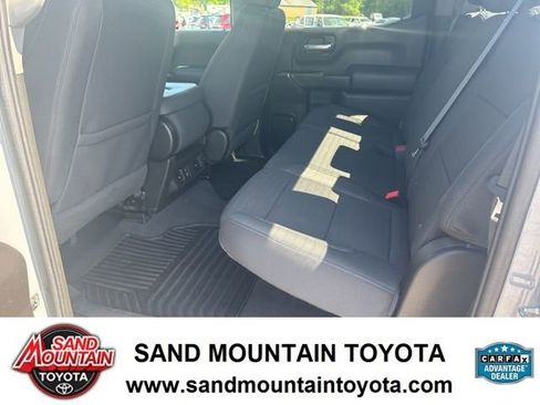 Used 2024 Chevrolet Silverado 1500 Custom Trail Boss w/ LPO, Dark Essentials Package image 15