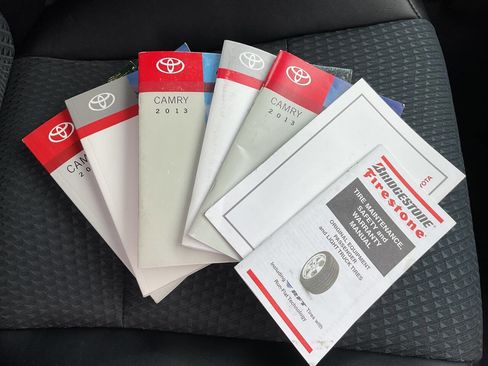 Used 2013 Toyota Camry SE image 37