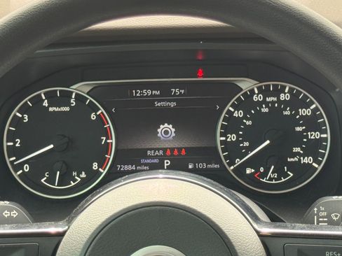 Used 2021 Nissan Rogue SV image 5