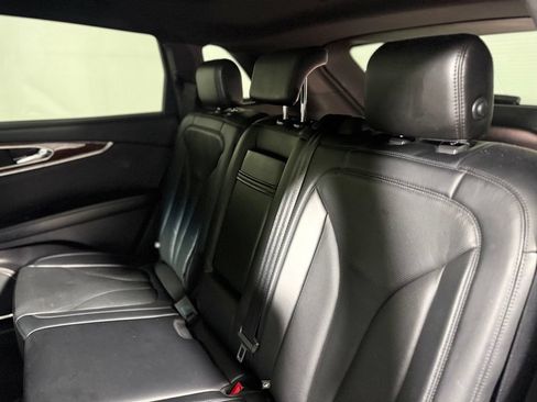 Used 2019 Lincoln Nautilus Reserve w/ Driver Assistance Package AWD/4WD image 24