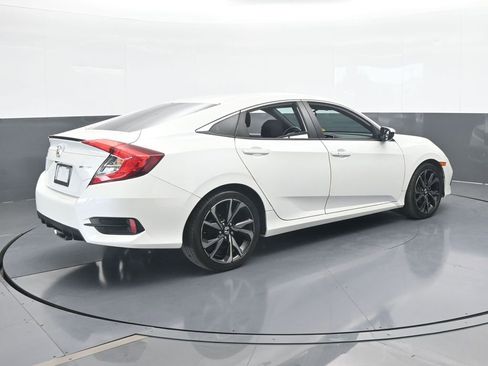 Used 2020 Honda Civic Sport image 6