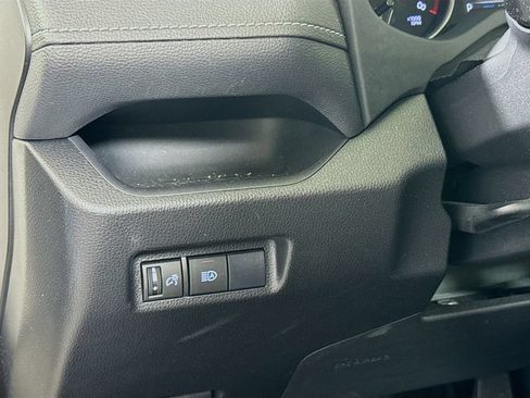 Used 2019 Toyota RAV4 XLE w/ All Weather Liner Package AWD/4WD image 10