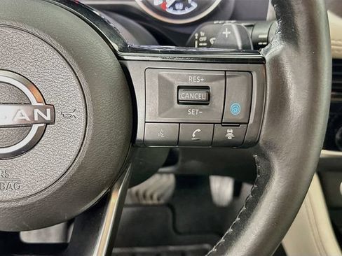 Used 2023 Nissan Rogue SL AWD/4WD image 23