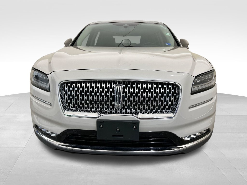 Used 2022 Lincoln Nautilus Reserve w/ Equipment Group 202A AWD/4WD image 9