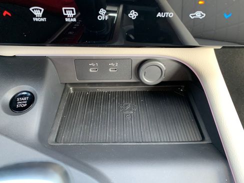 New 2026 Nissan Sentra SL w/ Floor Mat Package image 15