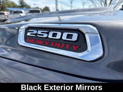 Used 2024 RAM 2500 Tradesman w/ Chrome Appearance Group image 19