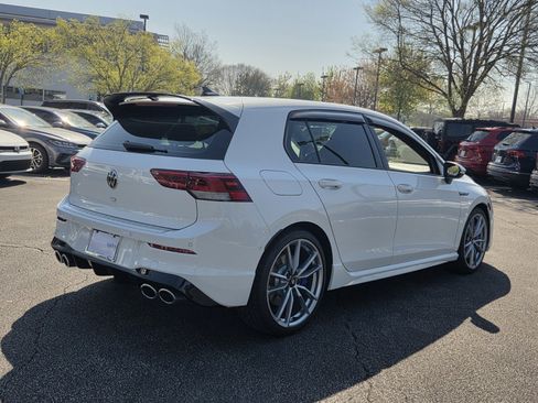 Used 2024 Volkswagen Golf R image 5