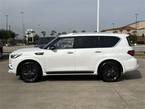 Certified 2023 INFINITI QX80 Premium Select w/ Cargo Package image 2