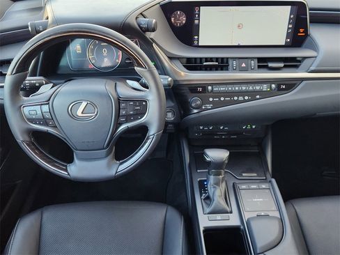 Used 2019 Lexus ES 350 image 27