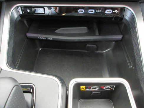 Used 2026 Lexus TX 500h AWD image 54