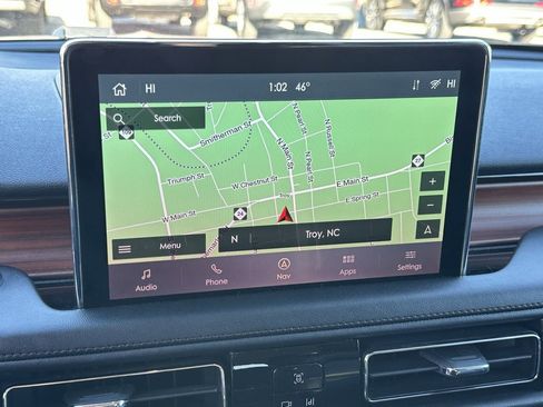 Used 2023 Lincoln Aviator Reserve image 6