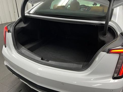 Certified 2023 Cadillac CT5 V w/ Platinum Package RWD image 19